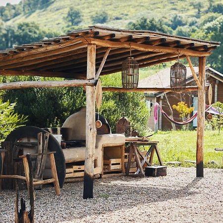 Les Fous Du Village Saint-Esteben Εξωτερικό φωτογραφία