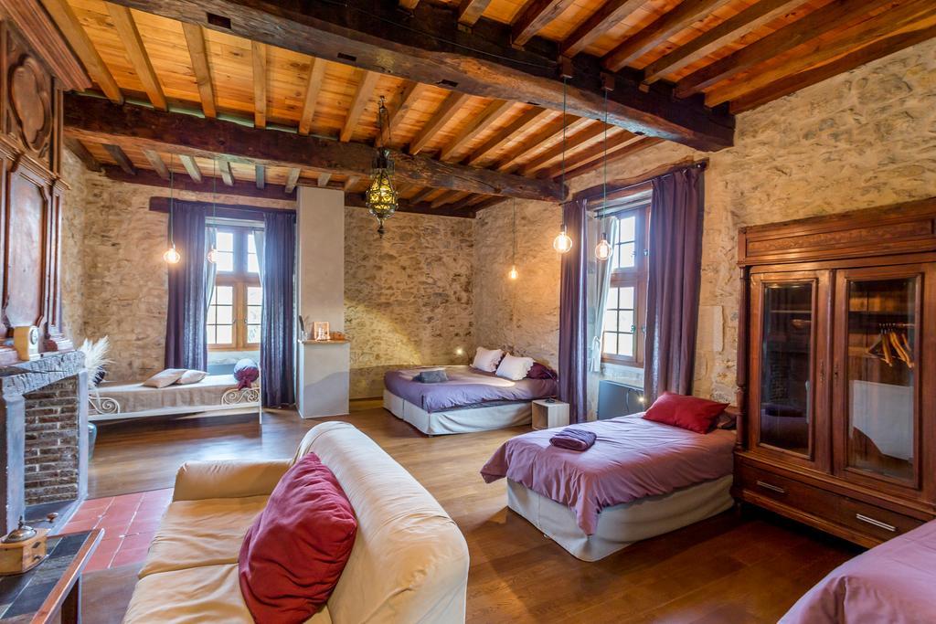 Les Fous Du Village Saint-Esteben Εξωτερικό φωτογραφία